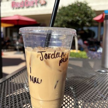 Red Dirt Coffee House - Iced Macadamia Nut Latte - 20 oz. - Hawaiian Near Me - Arroyo Grande, California Red Dirt Coffee House - Iced Macadamia Nut Latte - 20 oz. - Hawaiian Near Me - Arroyo Grande, California