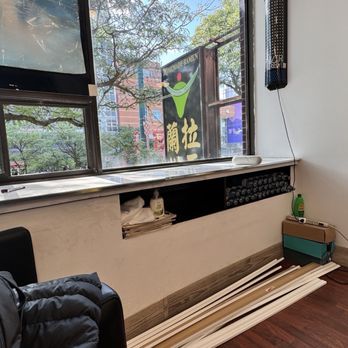 Tech Salon - Inside - Beauty & Spas Near Me - Toronto, Ontario