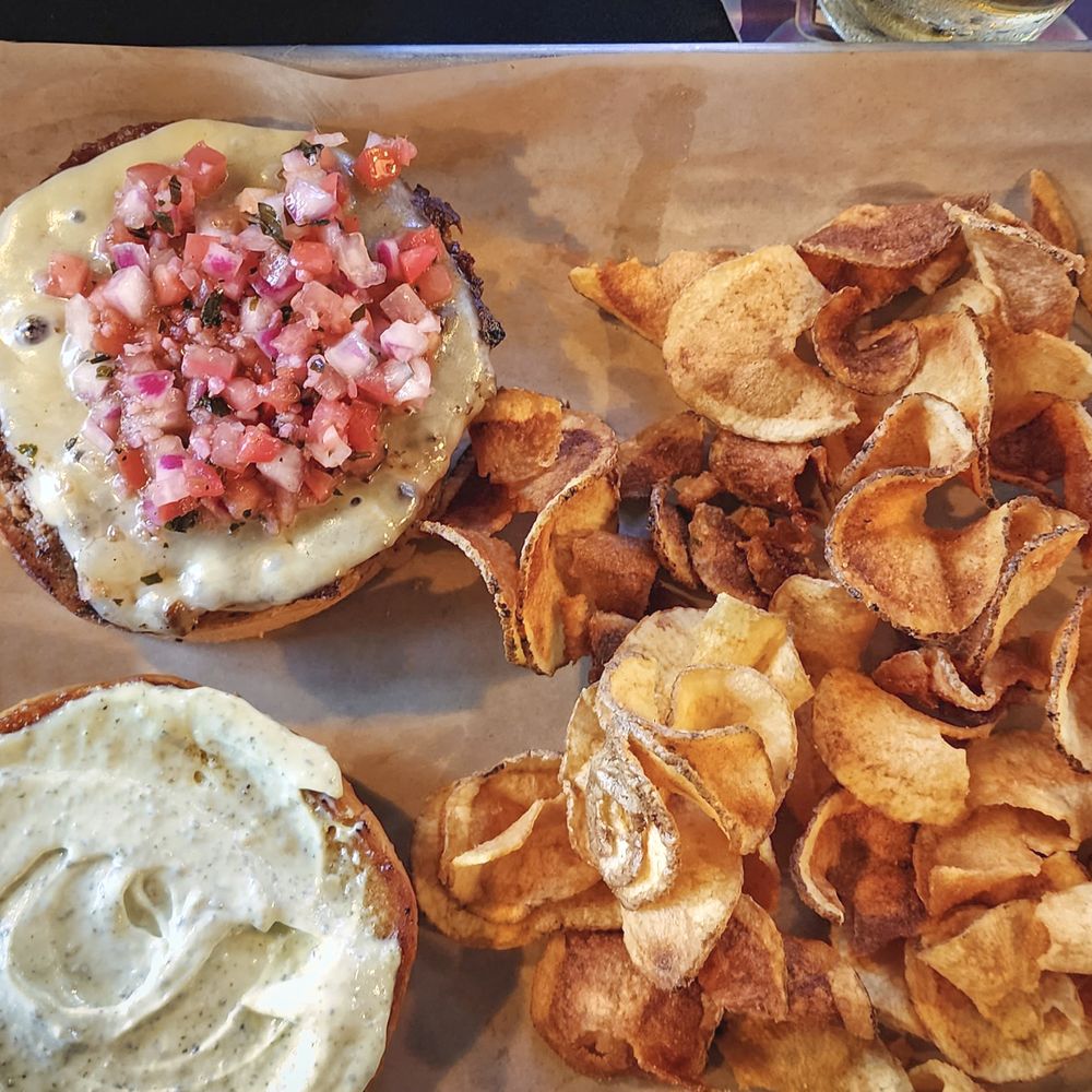 Mr Brews Taphouse - Appleton - Brews-Chetta Burger - Beer Bar Near Me - Appleton, Wisconsin Mr Brews Taphouse - Appleton - Brews-Chetta Burger - Beer Bar Near Me - Appleton, Wisconsin