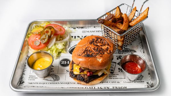 Más Chingón Cantina by null