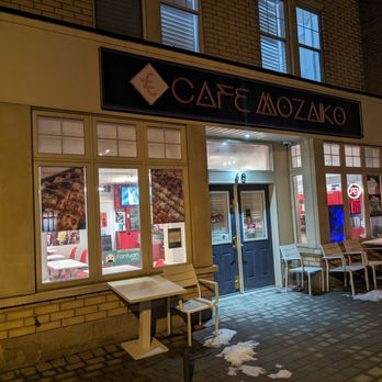 Cafe Mozaiko - Storefront at night - Japanese Near Me - Markham, Ontario