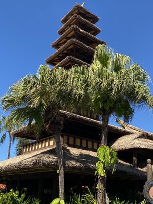Walt Disney's Enchanted Tiki Room by null