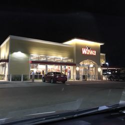 Wawa - Facade at night