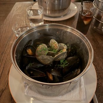 Flex Mussels - New England clam chowder mussels - Seafood Near Me - New York, New York