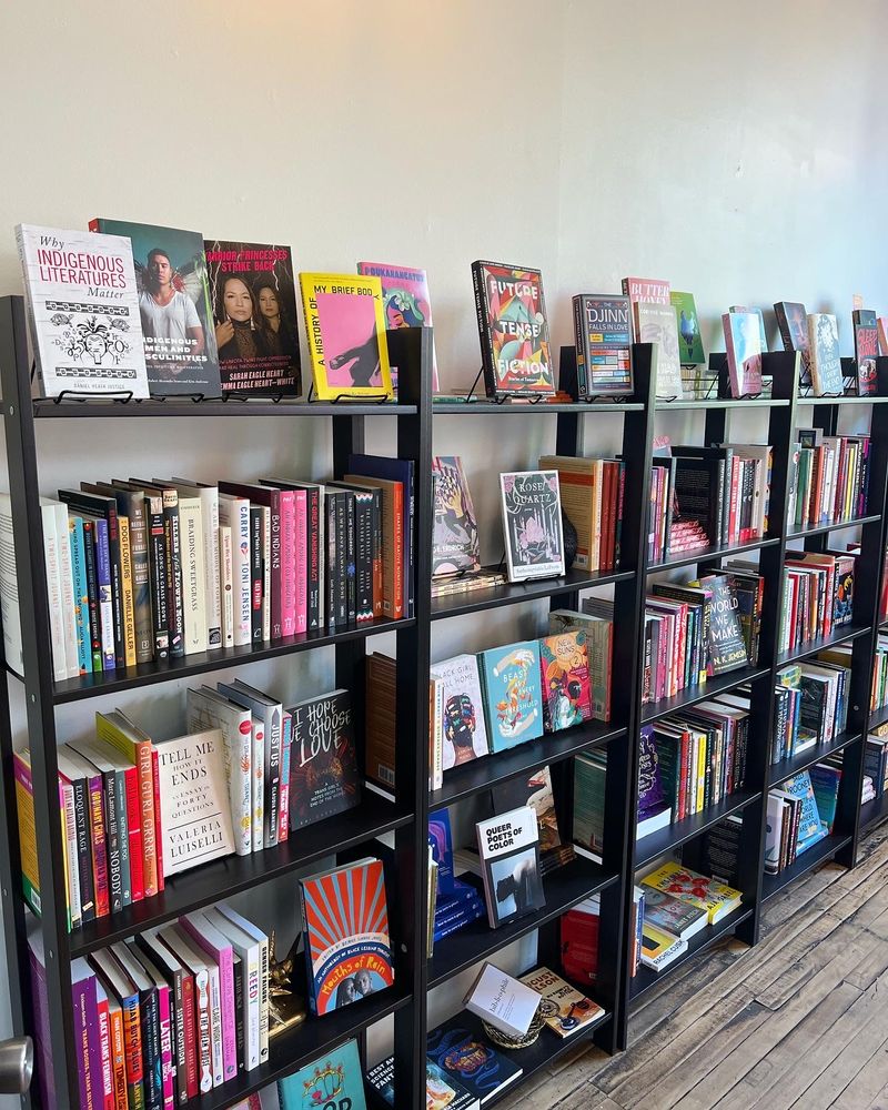 BLACK WALNUT BOOKS Updated June 2024 71 Lawrence St, Glens Falls