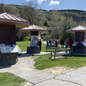 Shoshone Falls Park - Kiosks in the park with great info - Parks Near Me - Twin Falls, Idaho Shoshone Falls Park - Kiosks in the park with great info - Parks Near Me - Twin Falls, Idaho