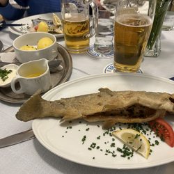 Schwanenbräu - Karpfen und Kartoffeln