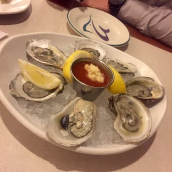 Anthony's Fish Grotto - Oysters on the 1/2 shell - Seafood Near Me - La Mesa, California