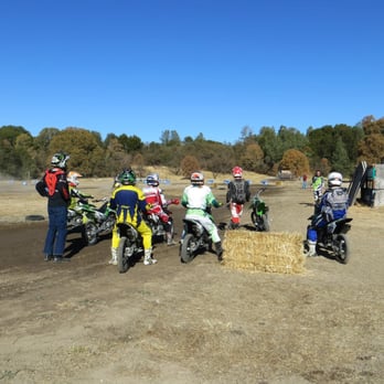 Feel Like A Pro Dirt - Class is in session - Bike Rentals Near Me - Kelseyville, California Feel Like A Pro Dirt - Class is in session - Bike Rentals Near Me - Kelseyville, California