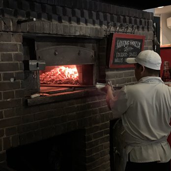 Juliana's - Pizza Near Me - Brooklyn, New York Juliana's - Pizza Near Me - Brooklyn, New York