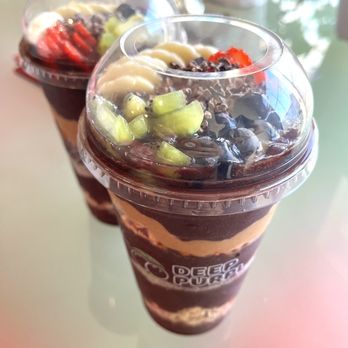 Deep Purpl - Kiwi, blueberry, banana and strawberry toppings - Juice Bars & Smoothies Near Me - Evanston, Illinois