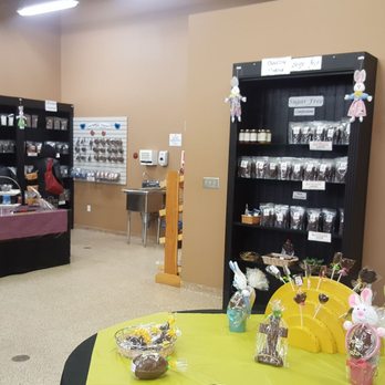 CFX - The Chocolate Factory - Chocolatiers & Shops Near Me - Niagara Falls, Ontario