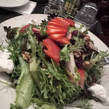 Pasta Bowl - Wicker Park - Strawberry, Walnut, and Pear Salad - Italian Near Me - Chicago, Illinois Pasta Bowl - Wicker Park - Strawberry, Walnut, and Pear Salad - Italian Near Me - Chicago, Illinois