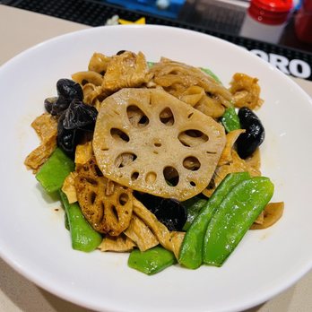 Mola - Mola-Style Vegetables - Sushi Bars Near Me - Pittsburgh, Pennsylvania