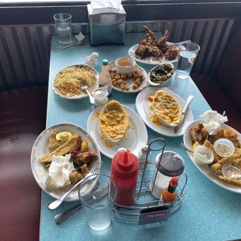 Southern Diner - Food that wasn't very edible... - Southern Near Me - Burien, Washington