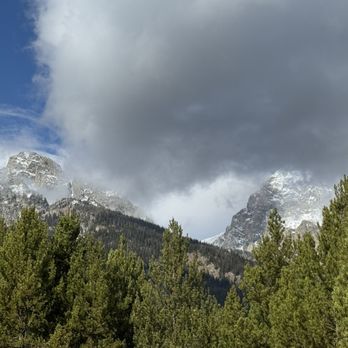 Taggart Lake Trail - Hiking Near Me - Alta, Wyoming