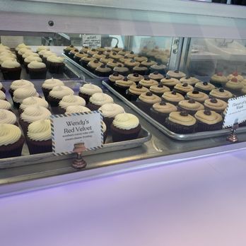 Frostings - Cupcakes Near Me - Glen Allen, Virginia Frostings - Cupcakes Near Me - Glen Allen, Virginia
