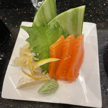 Kiseki - Salmon sashimi - Izakaya Near Me - Livermore, California
