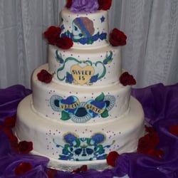 Colosseum Italian Bakery - Birthday Cake