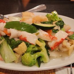 Seafood and vegetables in white sauce. Seafood and vegetables in white sauce.