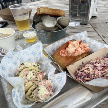 Peacemaker Lobster & Crab - Steam clams clam chowder, steamed lobster buns(3), Connecticut style lobster roll with coleslaw - Seafood Near Me - Kirkwood, Missouri Peacemaker Lobster & Crab - Steam clams clam chowder, steamed lobster buns(3), Connecticut style lobster roll with coleslaw - Seafood Near Me - Kirkwood, Missouri