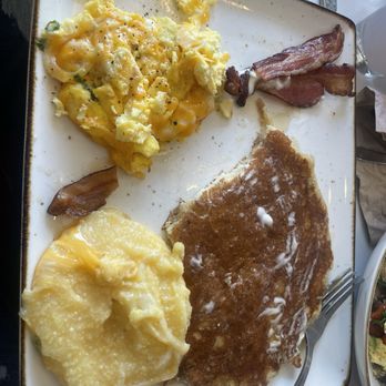 First Watch - Cafes Near Me - Snellville, Georgia