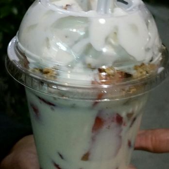 Disfruta - Fresas con crema - Desserts Near Me - San Marcos, California Disfruta - Fresas con crema - Desserts Near Me - San Marcos, California