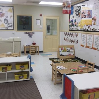 Peabody KinderCare - Discovery Preschool Classroom - Child Care & Day Care Near Me - Peabody, Massachusetts