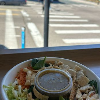 Crisp & Green - Salad Near Me - Minneapolis, Minnesota