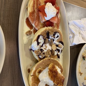 Snooze, an A.M. Eatery - Pancake Flight (you need to get this) - Breakfast & Brunch Near Me - Tucson, Arizona