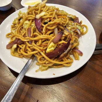 M Dumpling - Vegetable chow mein - Chinese Near Me - Fremont, California
