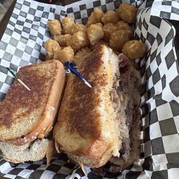 RJ Grill - Fluffy Sandwich, two grilled cheese sandwiches, a buns, with bacon, mushrooms and hamburger patty in between. - Breakfast & Brunch Near Me - Bountiful, Utah
