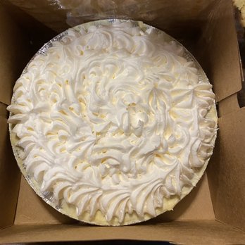 Black Bear Diner Draper - Coconut cream pie was supposed to be banana cream pie - Diners Near Me - Draper, Utah