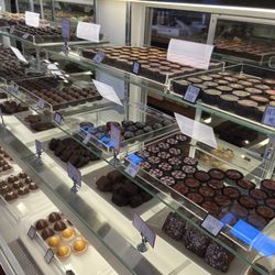 Sweets on 3rd - Gourmet chocolates