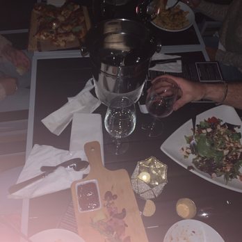 Waypoint Cafe - Nice Table! - American Near Me - Camarillo, California