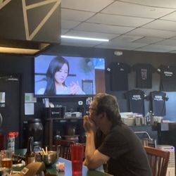 Arirang Korean BBQ - Inside