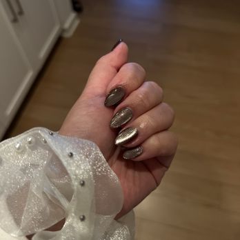 Must Have Nails - Metallic cat eye nails - Nail Salons Near Me - Sunnyvale, California