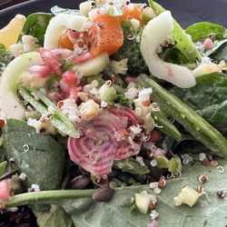 Beehive Craft & Coffee Shop - Superfood salad