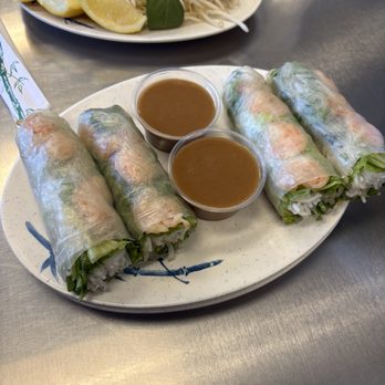 Noodle Bar - Spring Rolls - Vietnamese Near Me - Marina, California