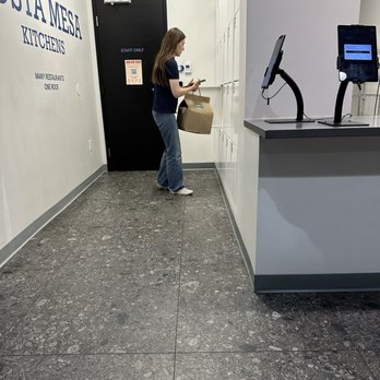 Mimi Chicken Rice - Order online When it's ready you scan and your locker will open and you picked your order up. - Health Markets Near Me - Costa Mesa, California
