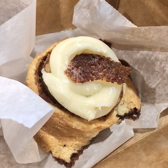Cupola Coffee - Cinnamon roll with Cream cheese frosting - Coffee & Tea Near Me - Schroon Lake, New York