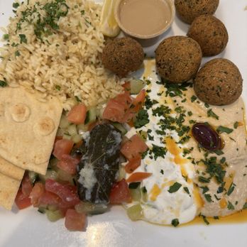 Stephens Market & Grill - Falafel plate - Greek Near Me - Ventura, California Stephens Market & Grill - Falafel plate - Greek Near Me - Ventura, California