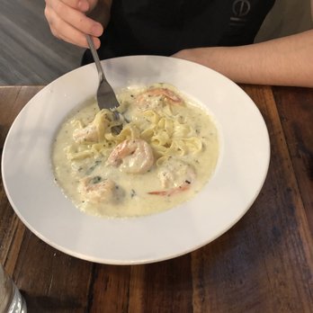 Verona Italian Restaurant - Shrimp Alfredo - Italian Near Me - Dallas, Texas Verona Italian Restaurant - Shrimp Alfredo - Italian Near Me - Dallas, Texas