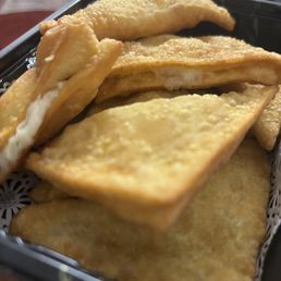 Crab Rangoon