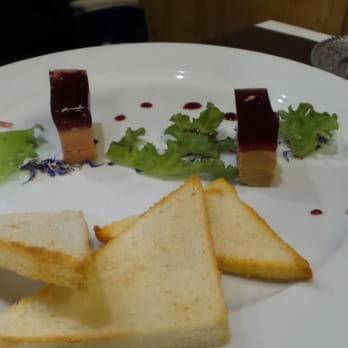 La Creusille - Homemade foie gras with blackcurrants jelly - French Near Me - Blois, 41 La Creusille - Homemade foie gras with blackcurrants jelly - French Near Me - Blois, 41