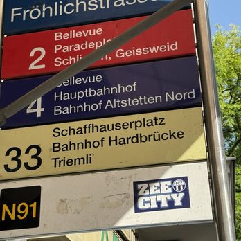 Aparthotel - Train stop: Frohlichstrasse - Hotels Near Me - Zürich, ZH