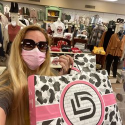 David's Clothing - Shopping Fun