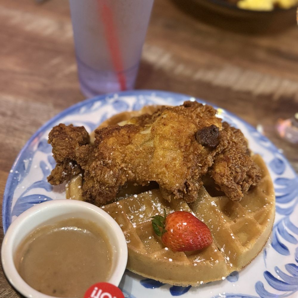 375 Social Kitchen - Chicken and waffles 10/10 (again the sauce is bomb)!! - Asian Fusion Near Me - Universal City, Texas 375 Social Kitchen - Chicken and waffles 10/10 (again the sauce is bomb)!! - Asian Fusion Near Me - Universal City, Texas
