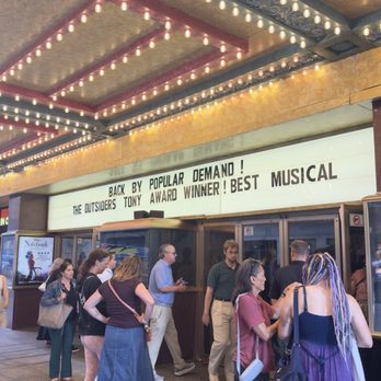 Cadillac Palace Theatre - Performing Arts Near Me - Chicago, Illinois