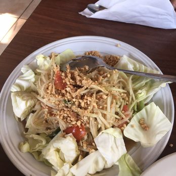 New Thai Cuisine - Love the peanuts didn't like the sourness of the papaya Salad... - Thai Near Me - Merced, California
